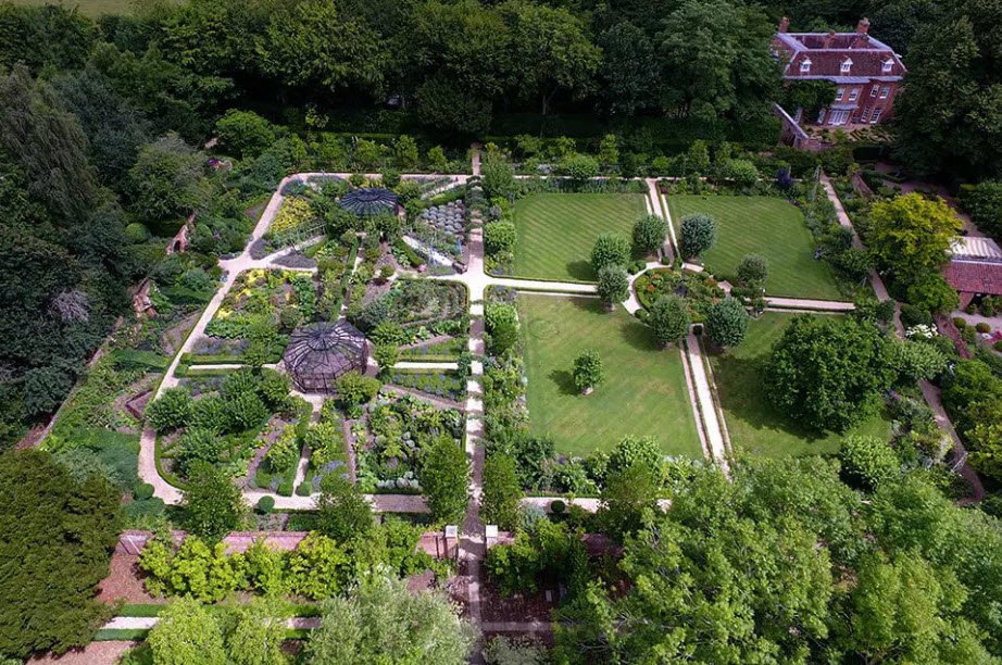 West Green House Garden, Thackham's Ln, United Kingdom